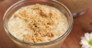 Canjica-Cremosa-de-Amendoim-300x158 15 Receitas de Festa Junina: Guia Fácil com Doces e Salgados Tradicionais